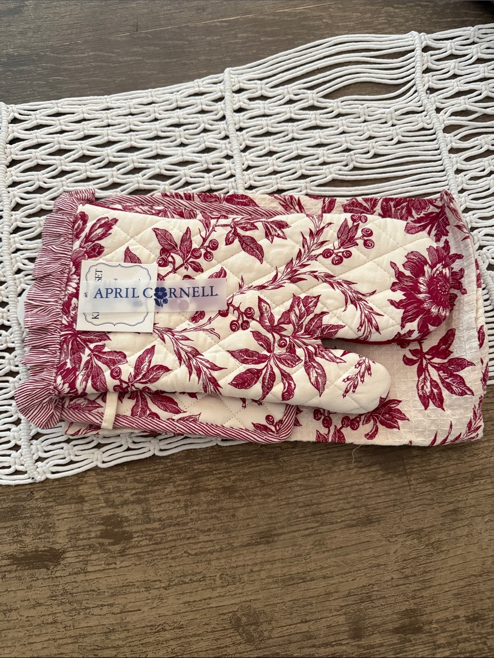 NWT April Cornell Holly Toile Botanical Grand Garden Cottage Kitchen Linen Set
